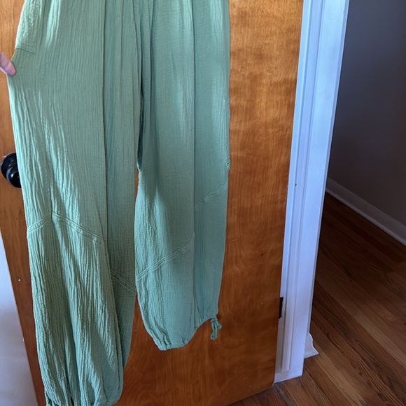 Green Haram Pants - Picture 2 of 2